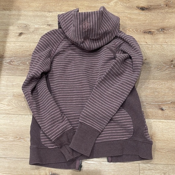 Lululemon scuba sweatshirt - Picture 2 of 5